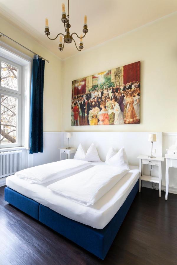 Boutique Hotel Columbia Vienna Room photo